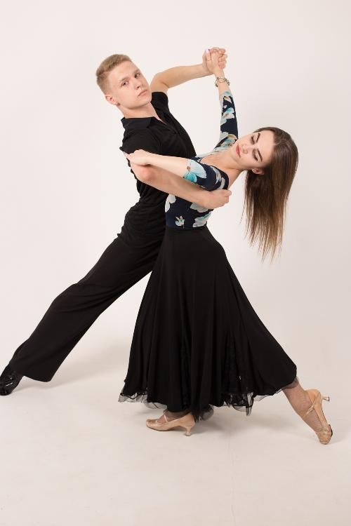 Открыт набор в группы по бальным танцам детей от 4 лет